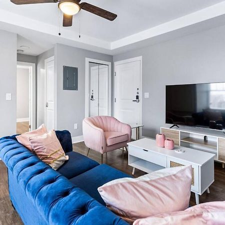 Your Cozy One Bedroom Midtown デトロイト エクステリア 写真