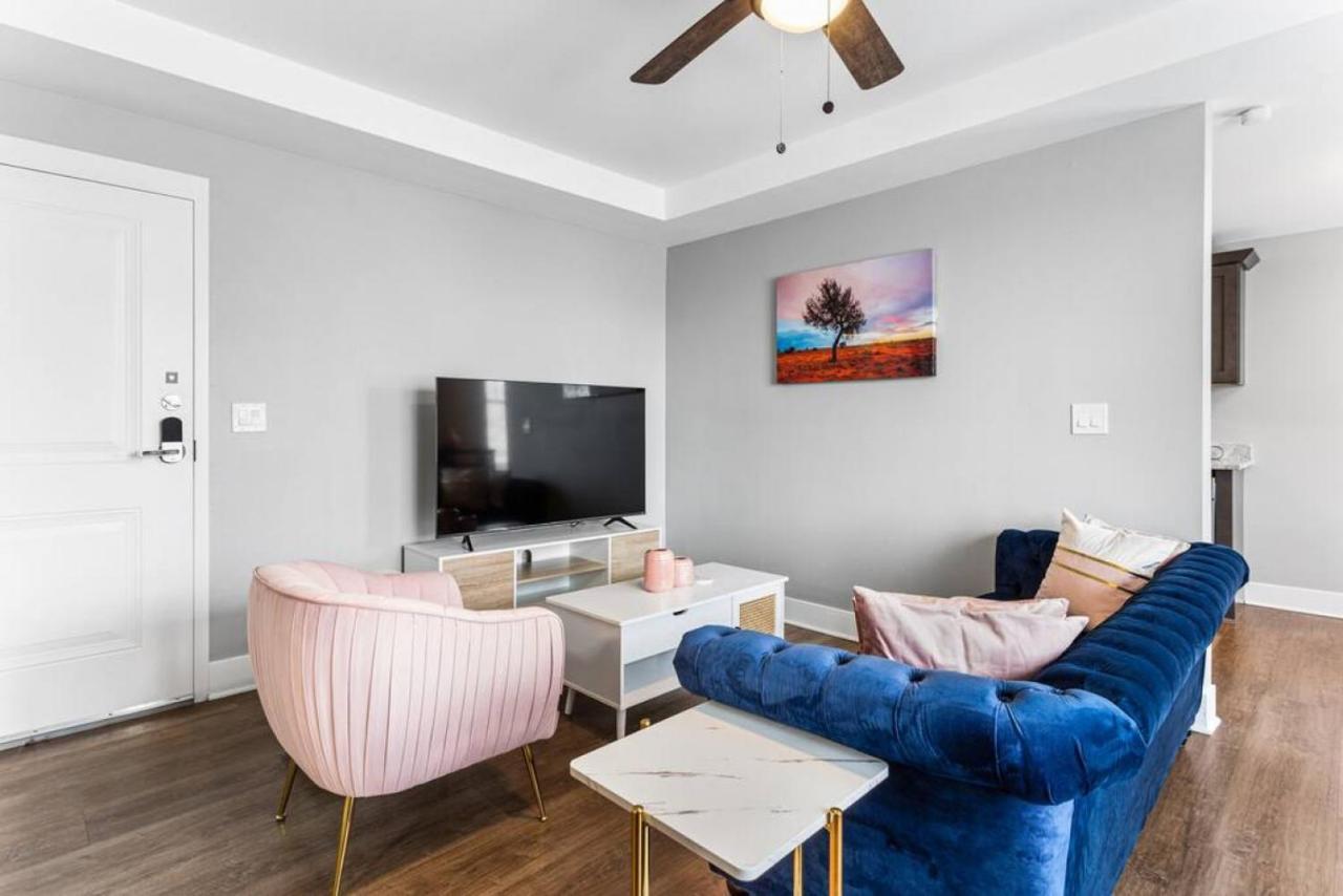 Your Cozy One Bedroom Midtown デトロイト エクステリア 写真