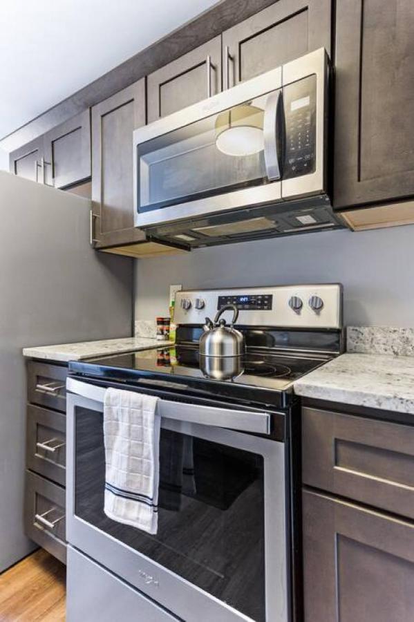 Your Cozy One Bedroom Midtown デトロイト エクステリア 写真